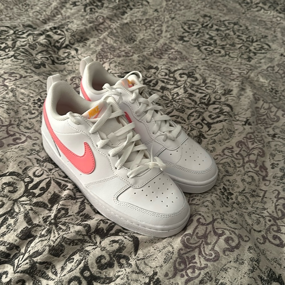 Nike Air Force Sneakers
